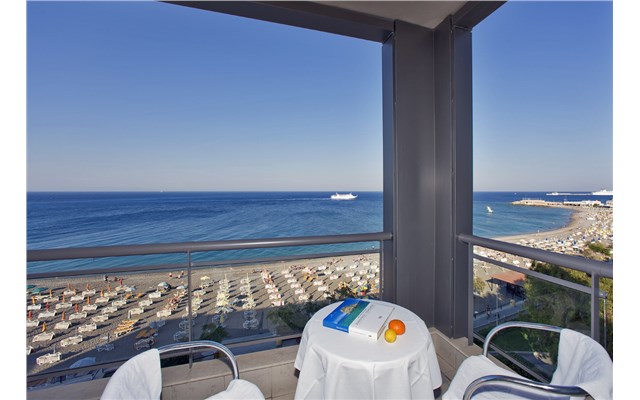 Mediterranean Řecko, Rhodos, Město Rhodos, Hotel Meditarranean, pohled na pláž