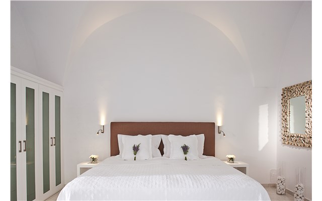 Canaves Oia Hotel 