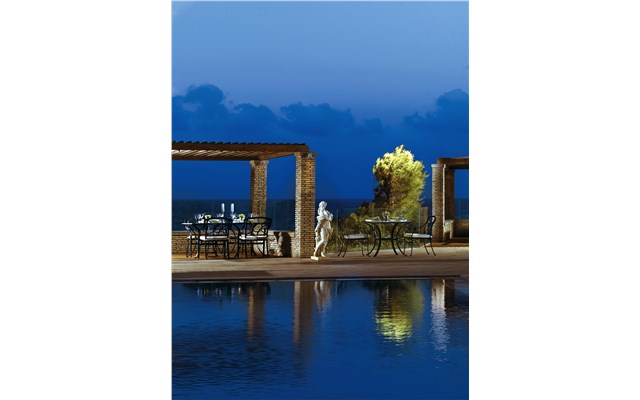 Out of the Blue Capsis Elite Resort / Oasis Bungalows / Classic collection Safran Pool Restaurant & Bar