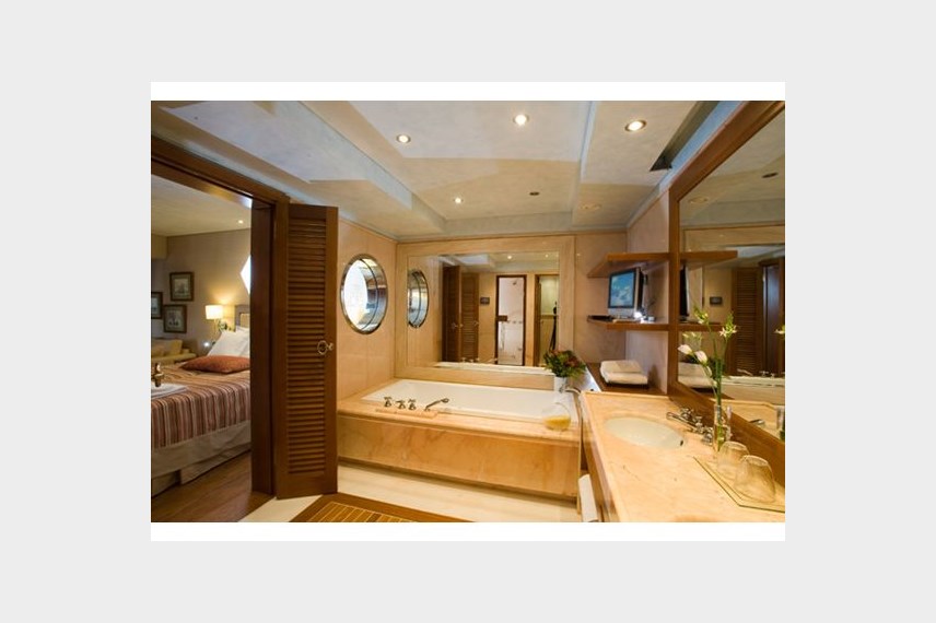  Elounda Bay Palace