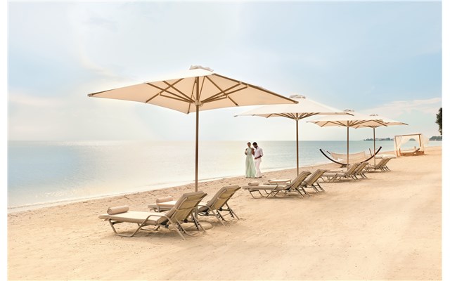 Beach Ikos Olivia