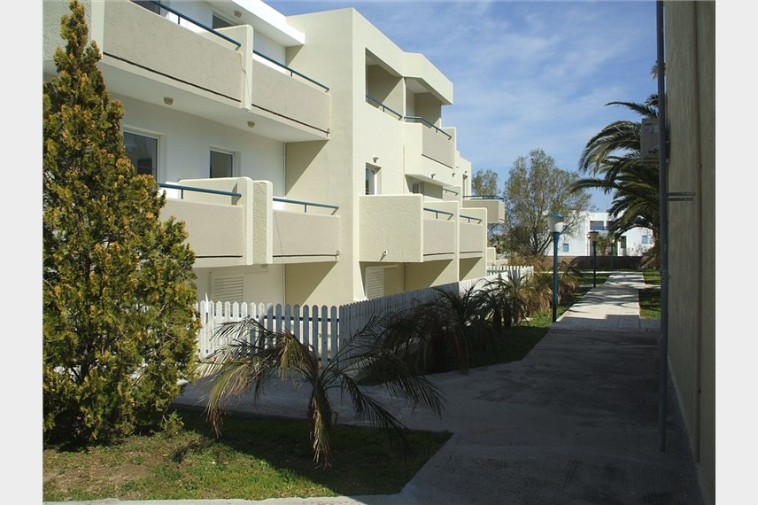 Aslanis Village