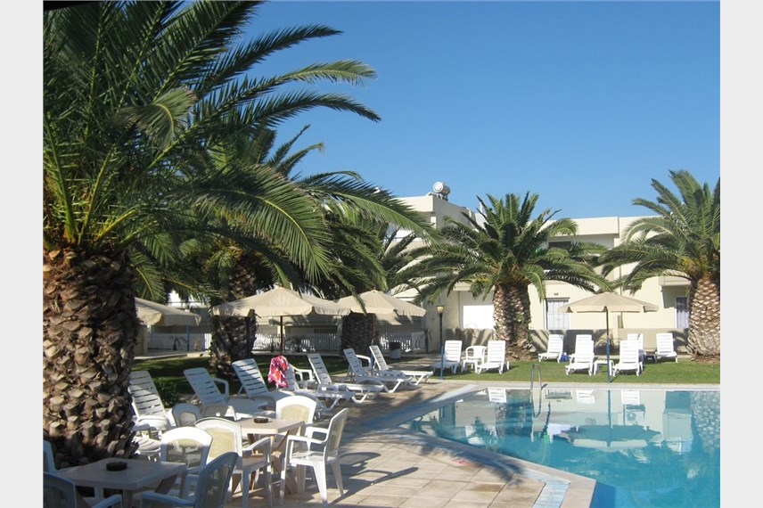  Aslanis Village