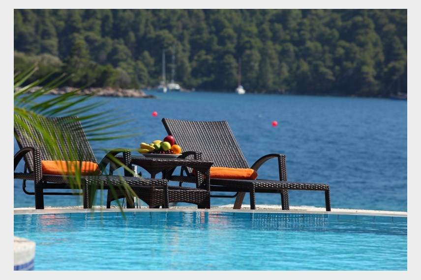  Blue Green Bay