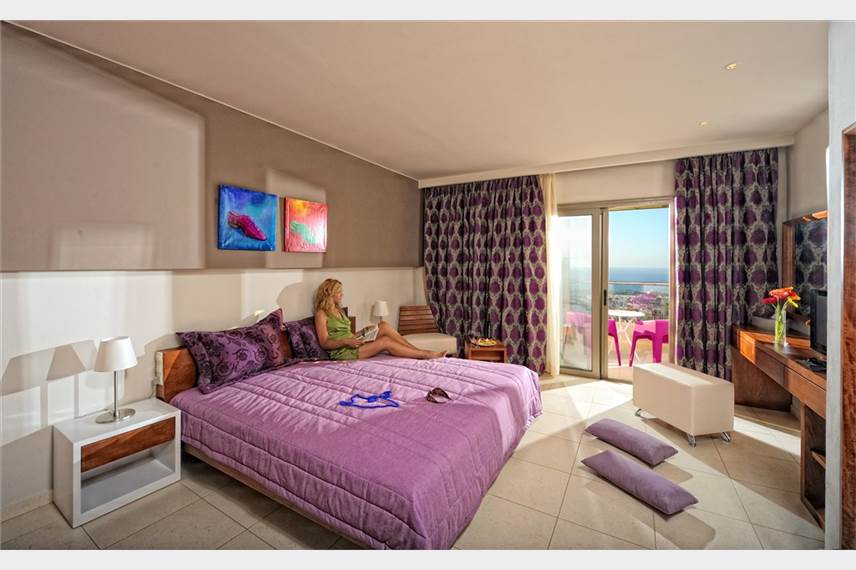  Royal Heights Resort