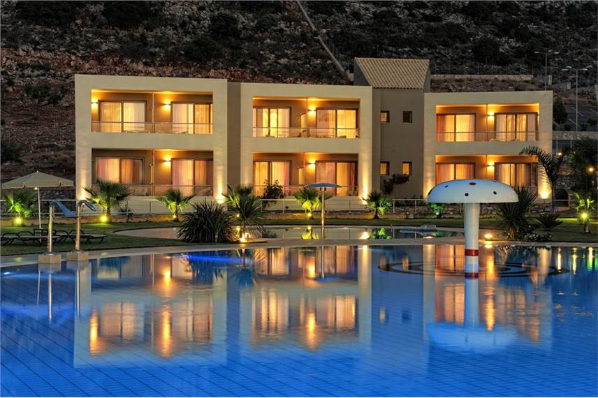  Royal Heights Resort