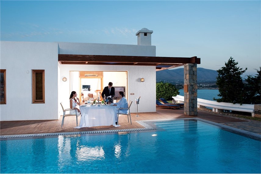  Grand Resort Lagonissi