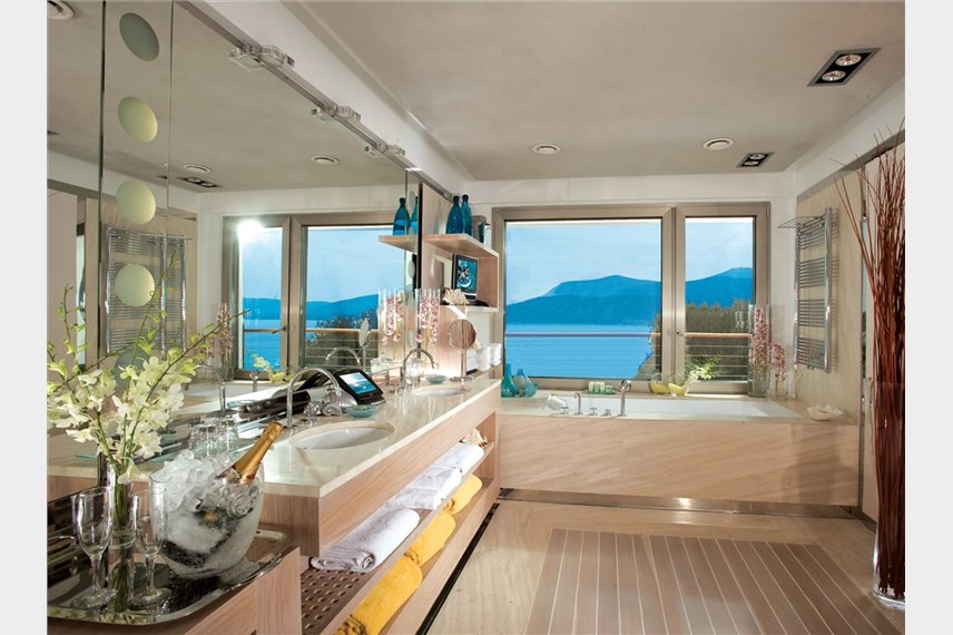  Grand Resort Lagonissi