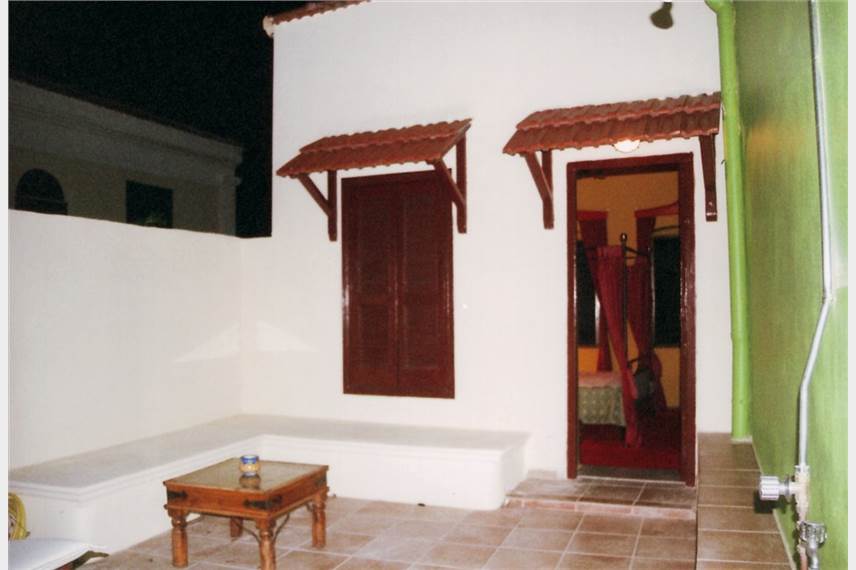  Nikos Takis Fashion Hotel