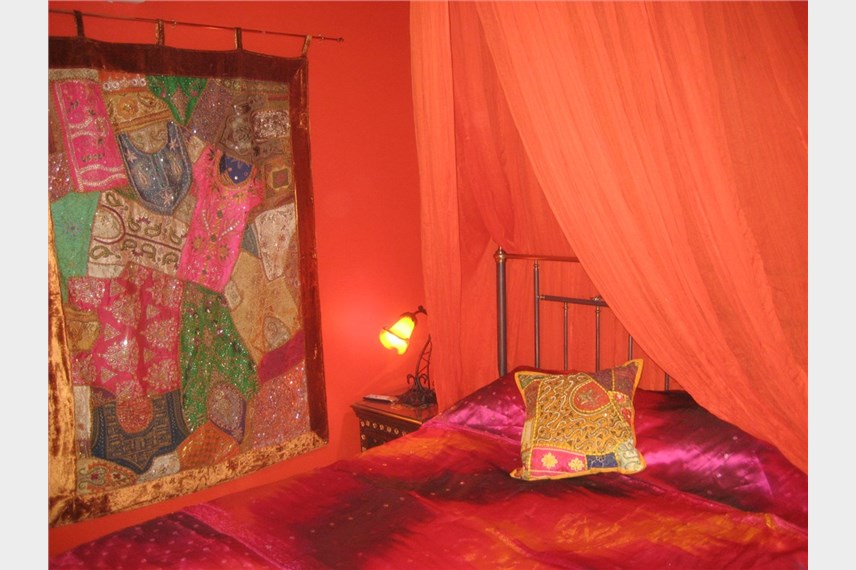  Nikos Takis Fashion Hotel