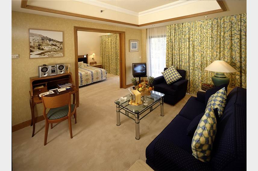  Rodos Park Suites and Spa