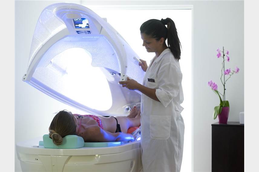  Macaris Suites and SPA
