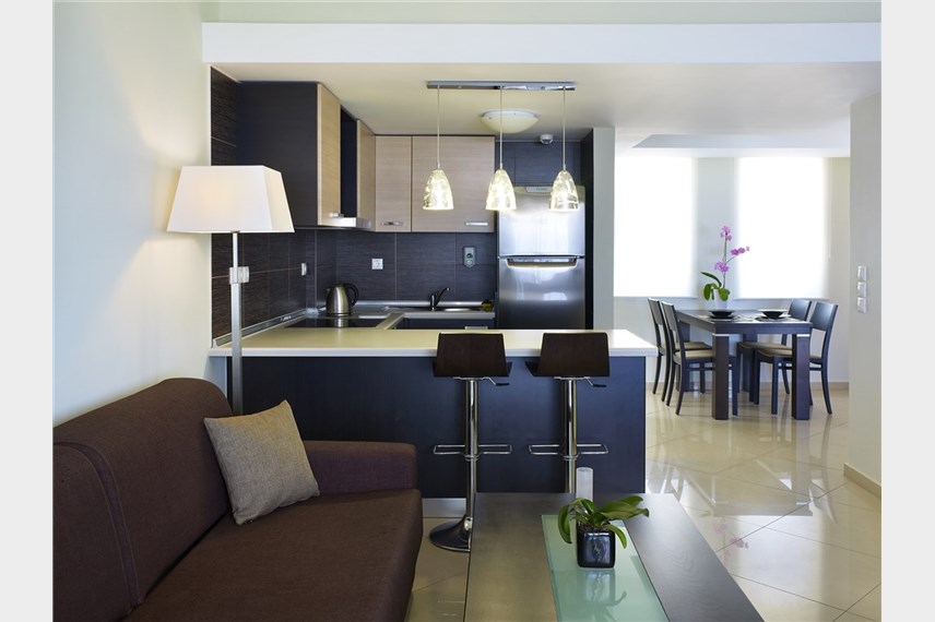  Macaris Suites and SPA