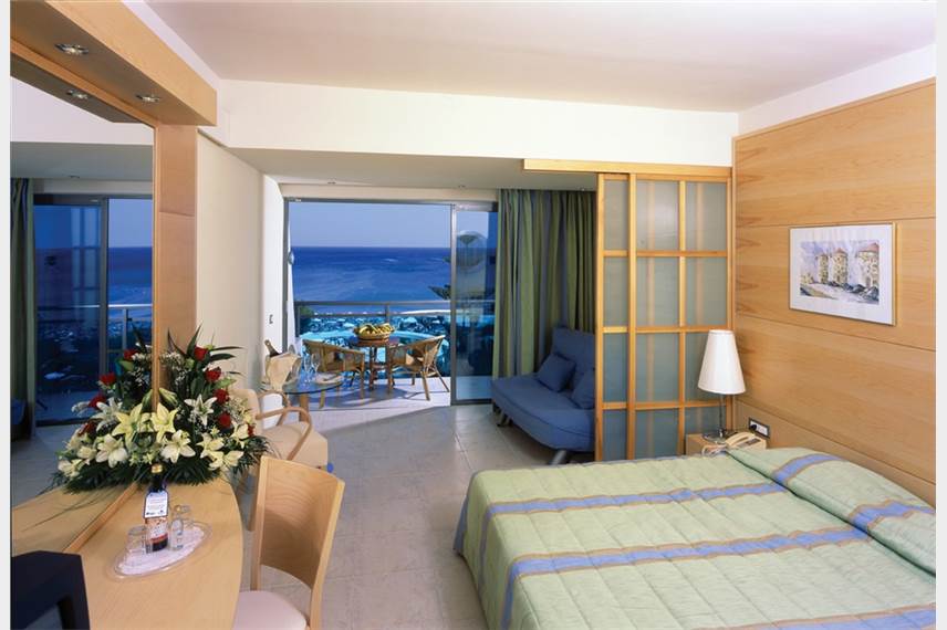  Calypso Beach
