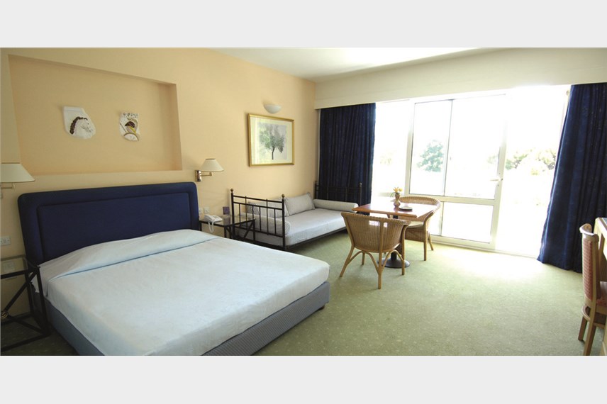  Dionysos Hotel