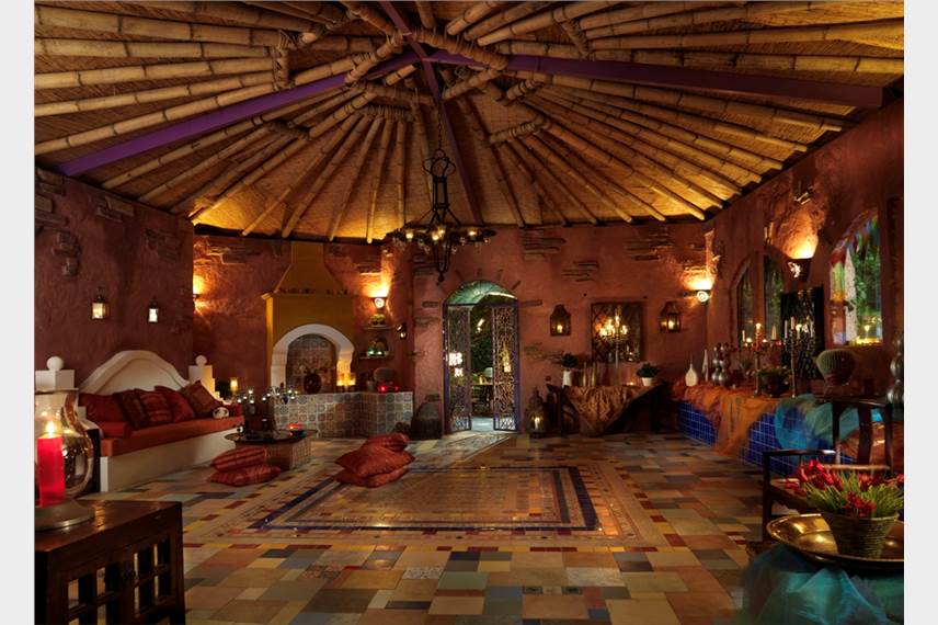  Dionysos Hotel