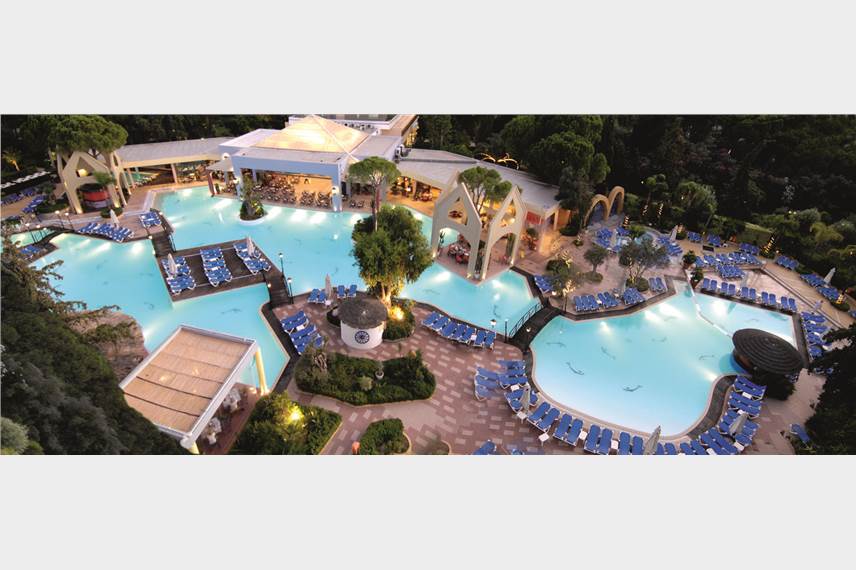  Dionysos Hotel