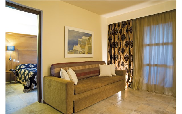 Aressana SPA Hotel and Suites 