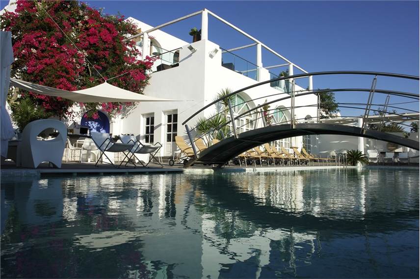  Aressana SPA Hotel and Suites