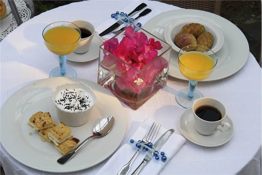 Aressana SPA Hotel and Suites