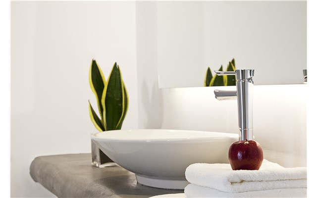 Katikies Chromata, Santorini, Greece - Katikies Chromata