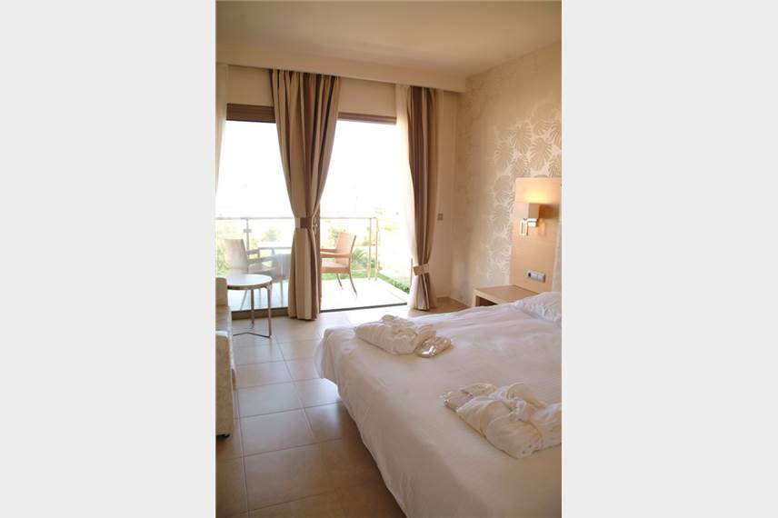  Ionian Emerald Resort