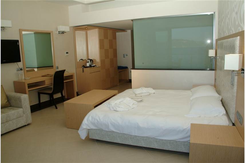  Ionian Emerald Resort