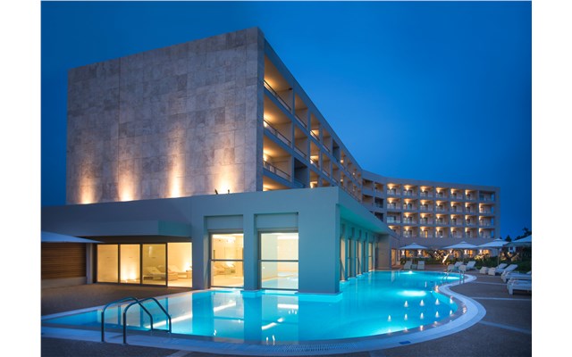 Ikos Spa Pool night Ikos Olivia