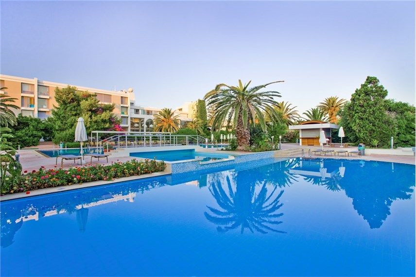  Caravia Beach