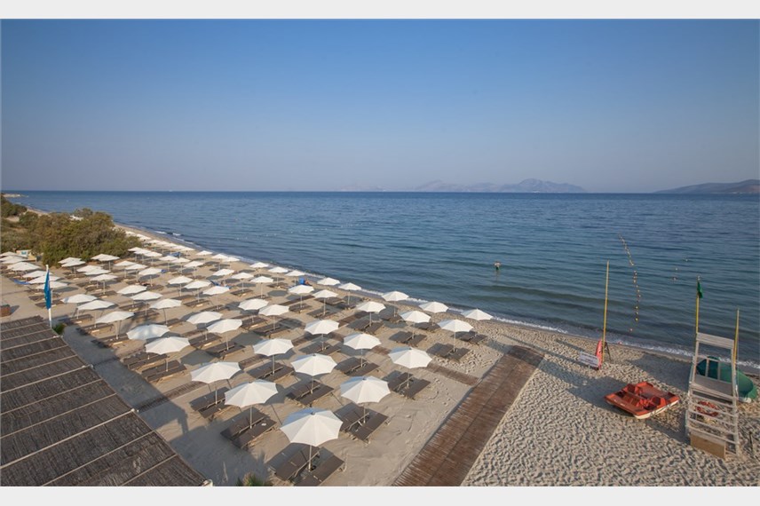  Caravia Beach
