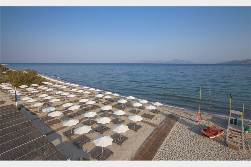  Caravia Beach