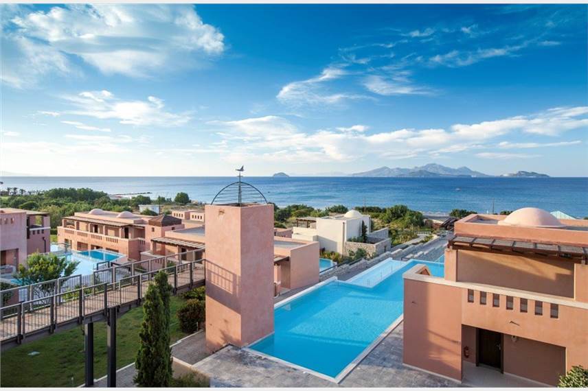  Helona Resort