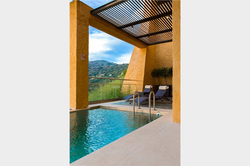  Ravdoucha Epavlis Villas