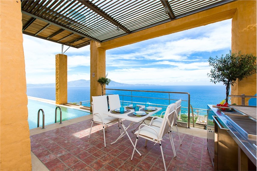  Ravdoucha Epavlis Villas