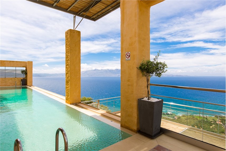  Ravdoucha Epavlis Villas