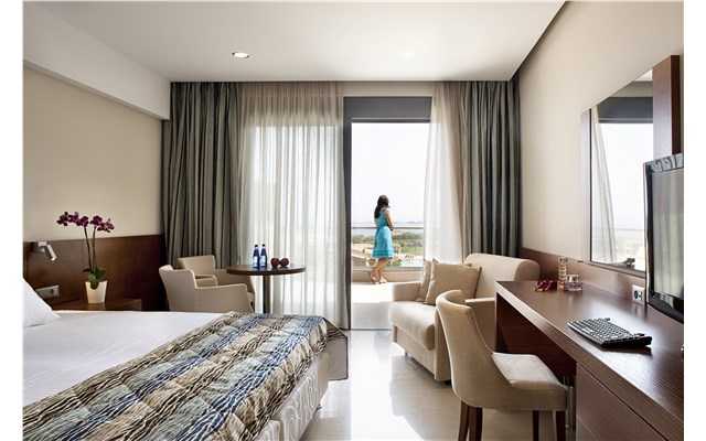 Apollonion Asterias Resort and SPA 
