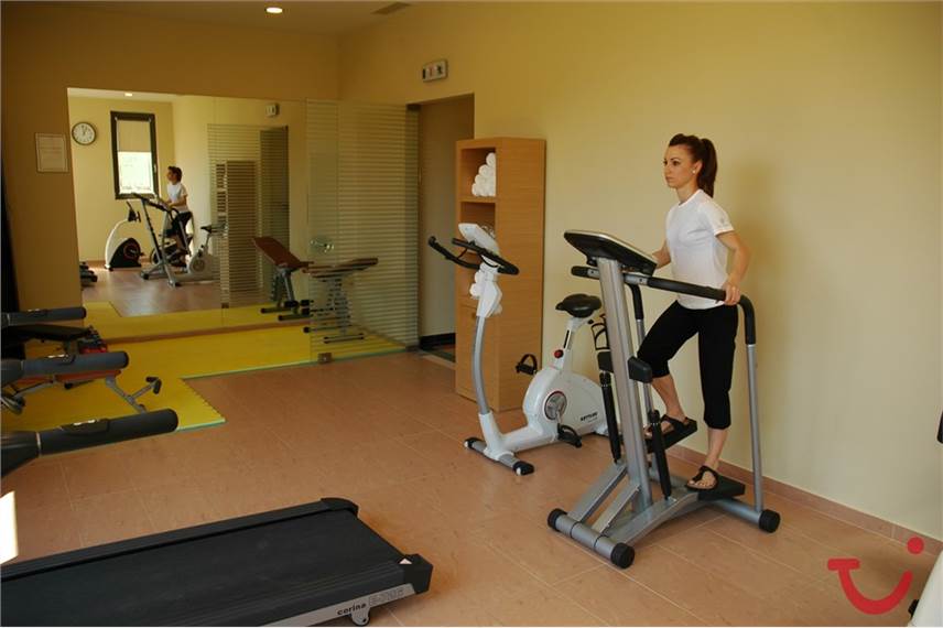  Apollonion Asterias Resort and SPA