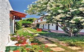  Gaia Garden