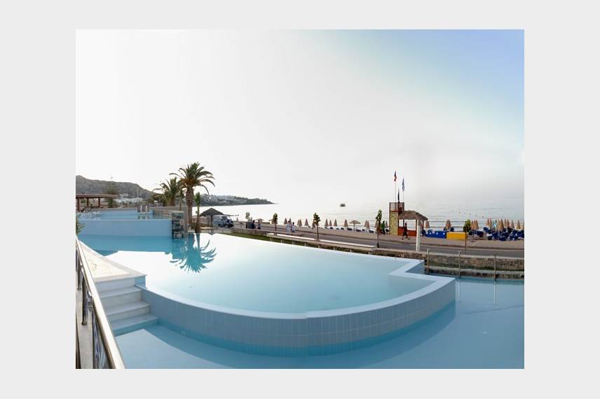  Sentido Blue Sea Beach