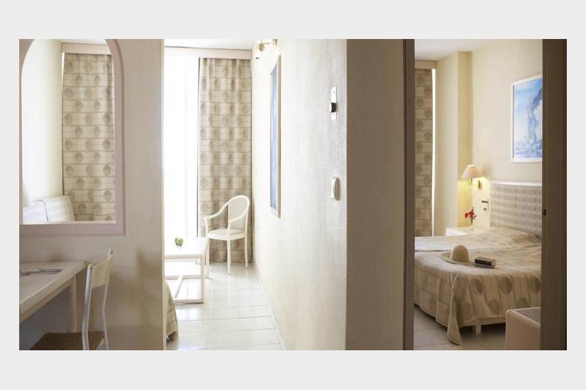  Epsilon Apartments