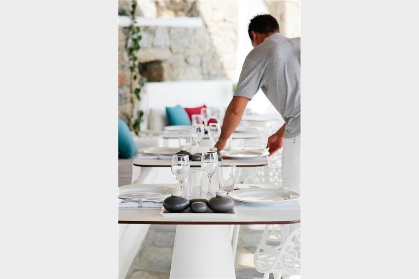  Kouros Boutique Hotel and Suites