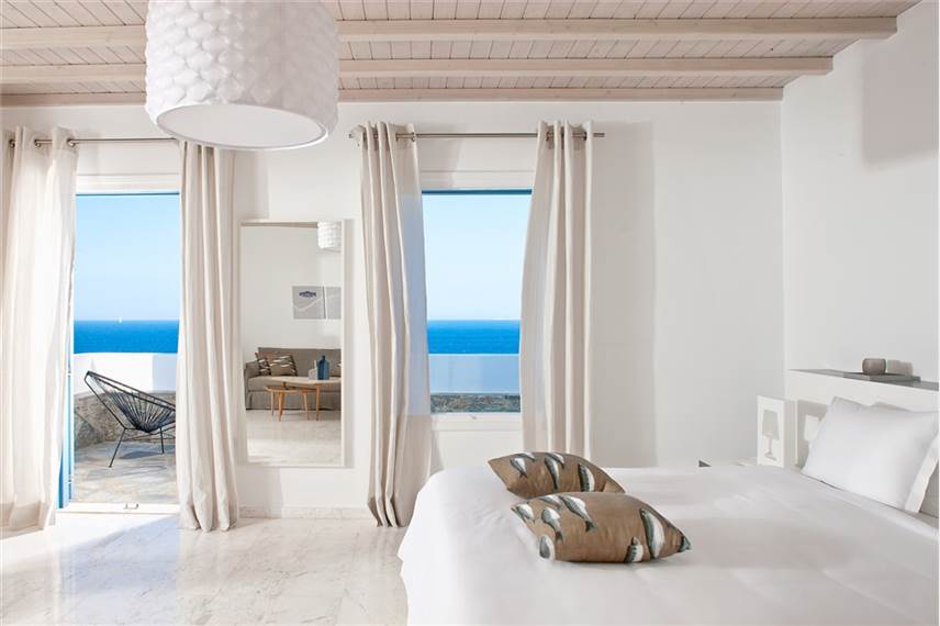 Kouros Boutique Hotel and Suites