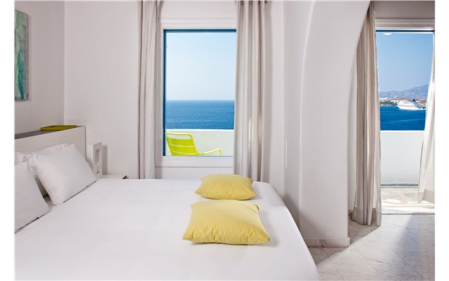 Kouros Boutique Hotel and Suites 