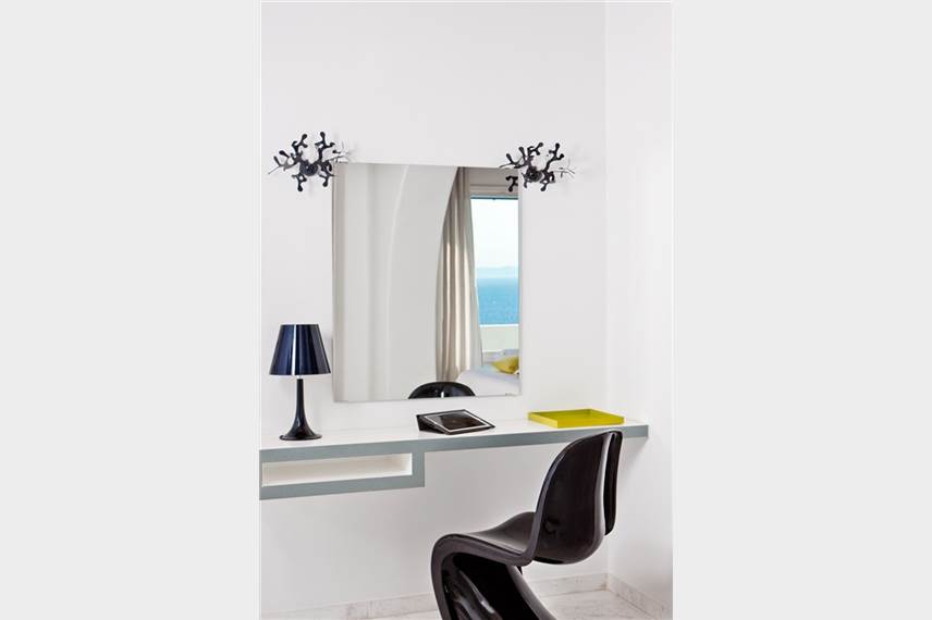  Kouros Boutique Hotel and Suites