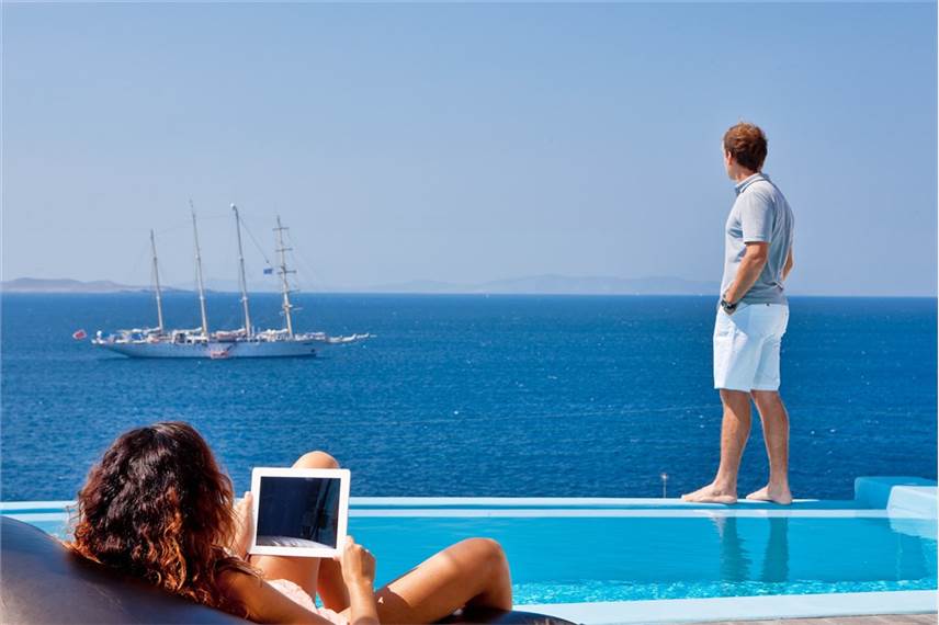  Kouros Boutique Hotel and Suites