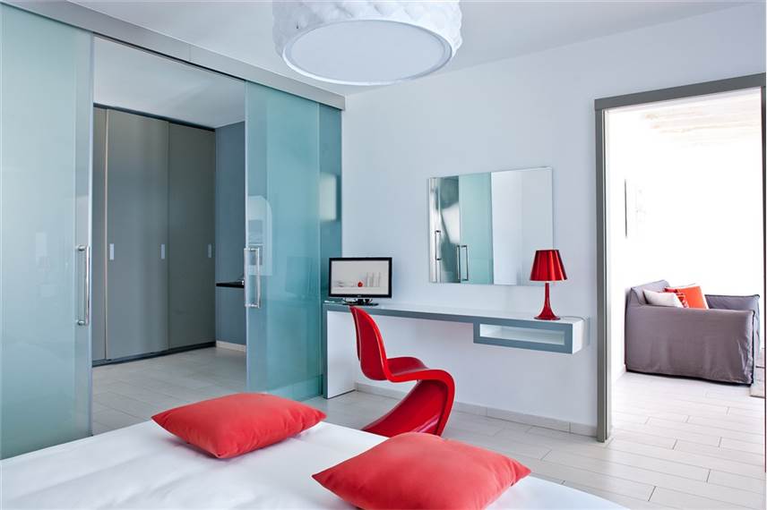  Kouros Boutique Hotel and Suites