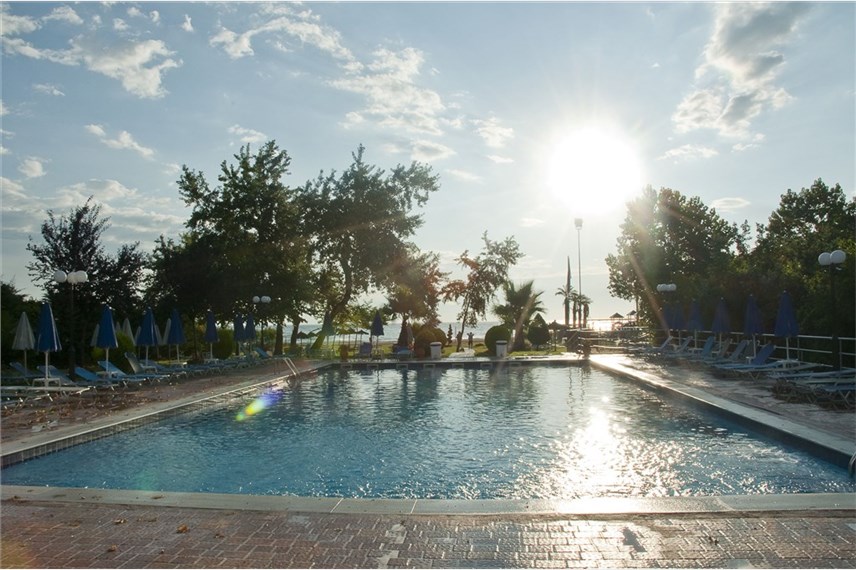  Sun Beach Platamon