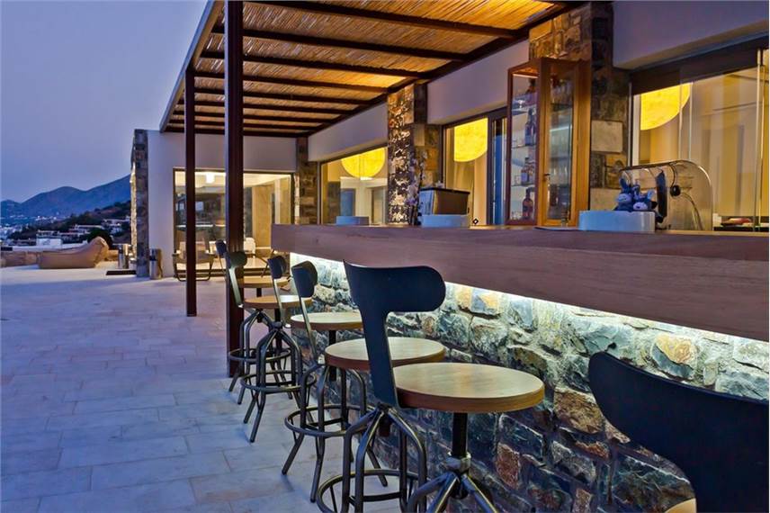  Royal Marmin Bay Boutique and Art