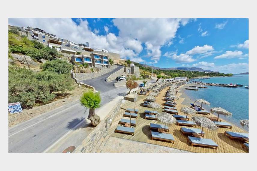  Royal Marmin Bay Boutique and Art