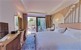  Royal Marmin Bay Boutique and Art